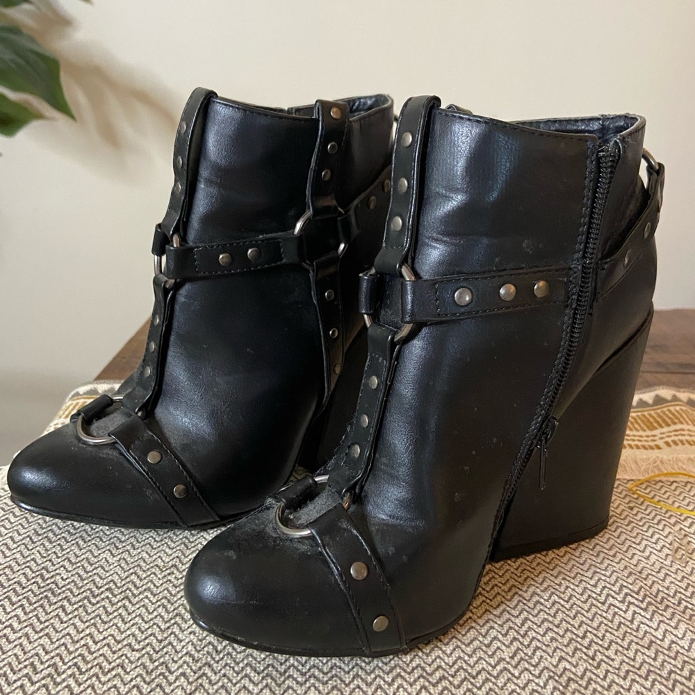 Gypsy warrior booties
